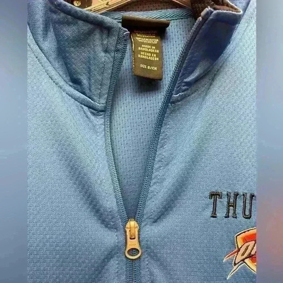 NBA Brand Men’s Oklahoma City Thunder 1/4 Zip Pullover Small Blue W/pockets EUC - Picture 6 of 8